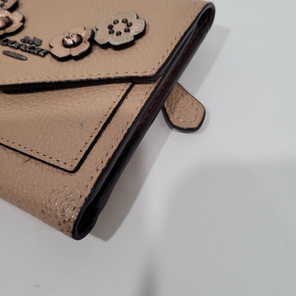 Coach Wallet Pebble Leather Tan Beige Small Tifold Compact Floral Damaged Logo - Picture 9 of 9
